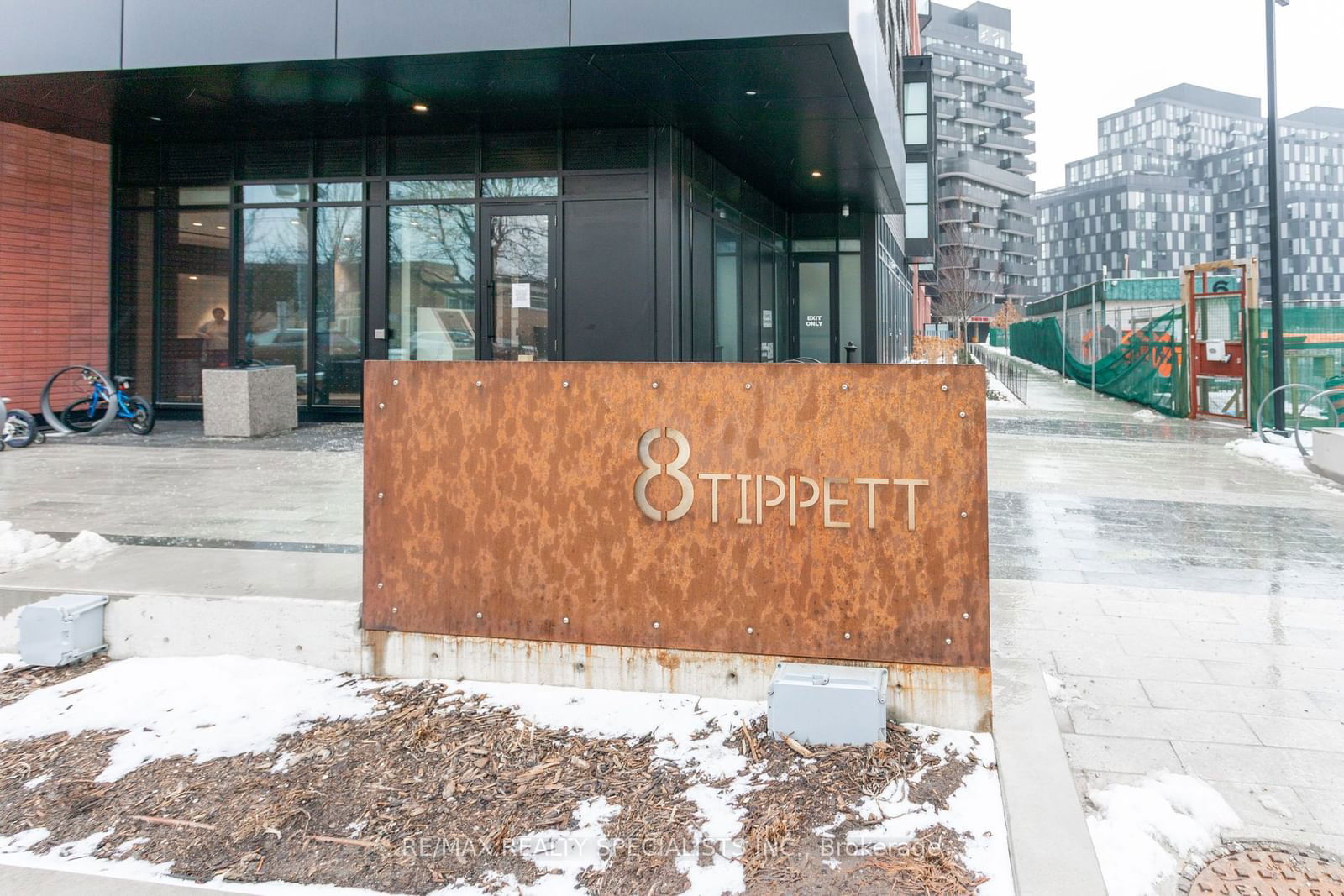 Condo leased at 710-8 Tippett Road, Toronto, Clanton Park, M3H 0E7 - MLS: C11954865