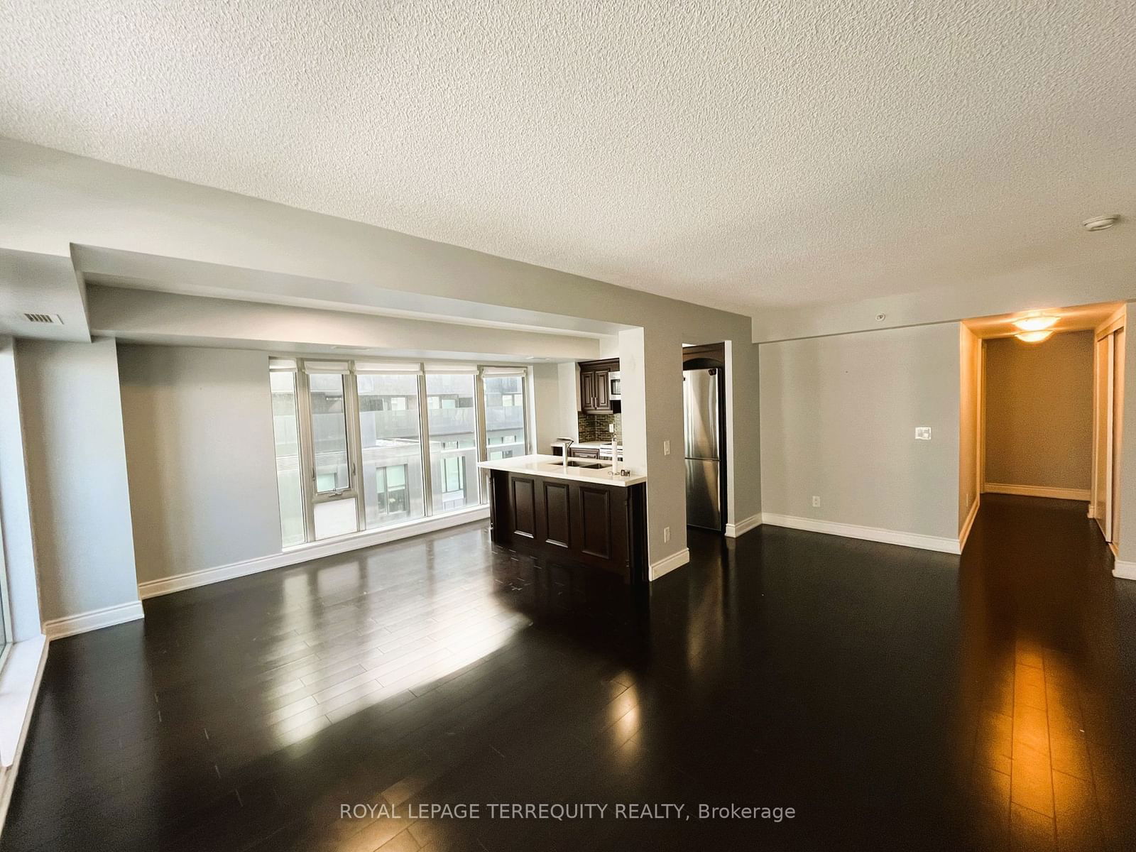 Condo for lease at E318-555 Wilson Avenue, Toronto, Clanton Park, M3H 0C5 - MLS: C11954991