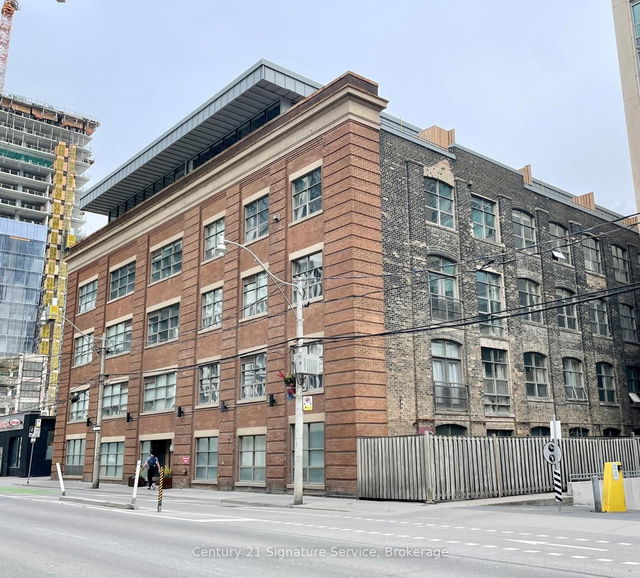 302 - 383 Adelaide Street