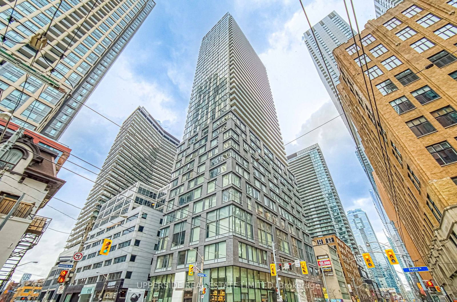 Condo leased at 806-101 Peter Street, Toronto, Waterfront Communities C1, M5V 0G6 - MLS: C11955568