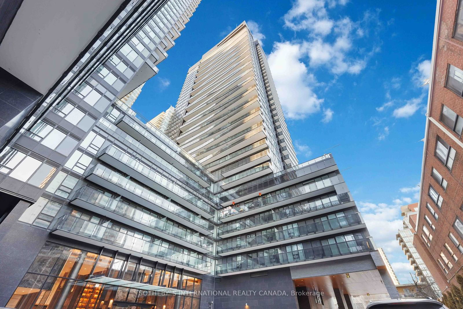 Condo for lease at 607-117 Broadway Avenue, Toronto, Mount Pleasant West, M4P 1V3 - MLS: C11955650