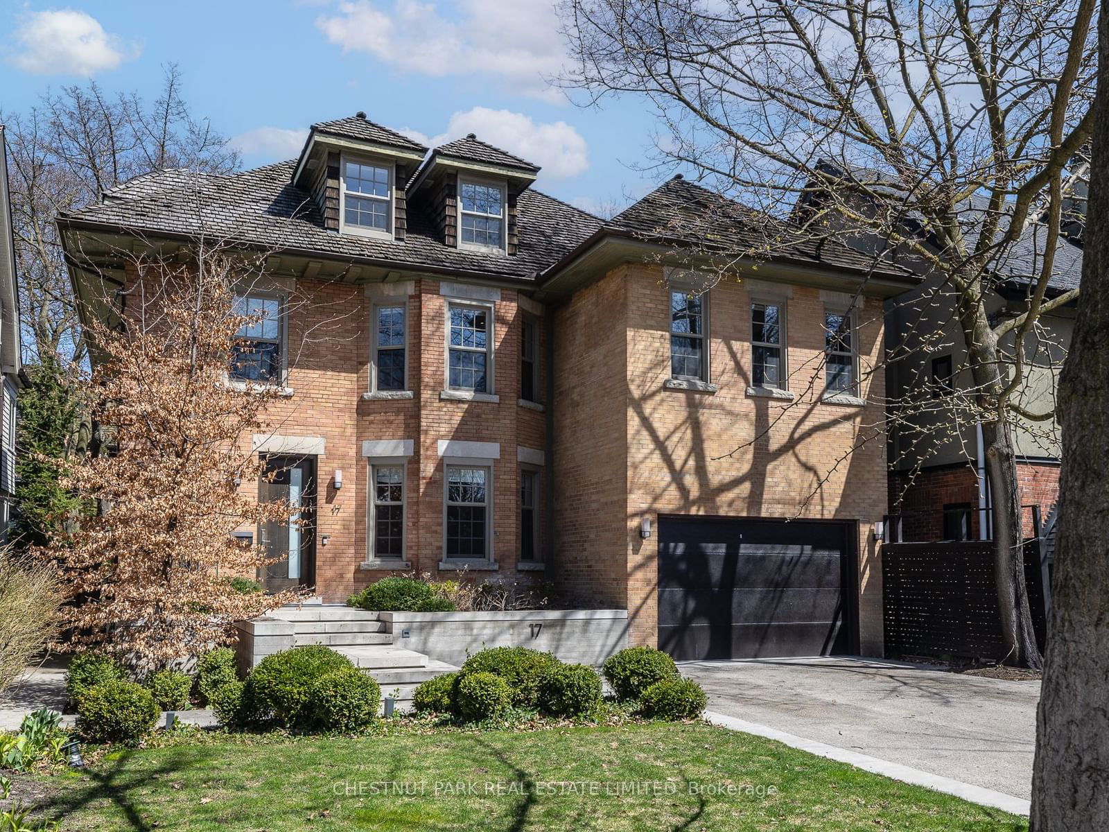 Detached House for sale at 17 Warren Road, Toronto, Casa Loma, M4V 2R4 - MLS: C11955894