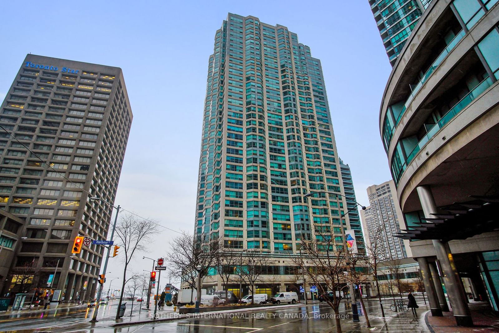 Condo for sale at 1001-10 Yonge Street, Toronto, Waterfront Communities C1, M5E 1R4 - MLS: C11955981