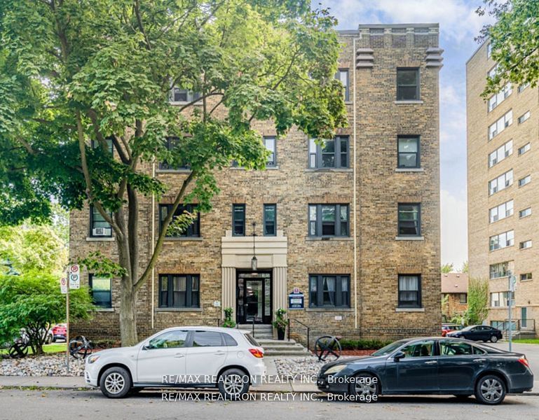 Condo for lease at 4-1 Mallory Gdns, Toronto, Yonge-St. Clair, M4V 2A6 - MLS: C11956010