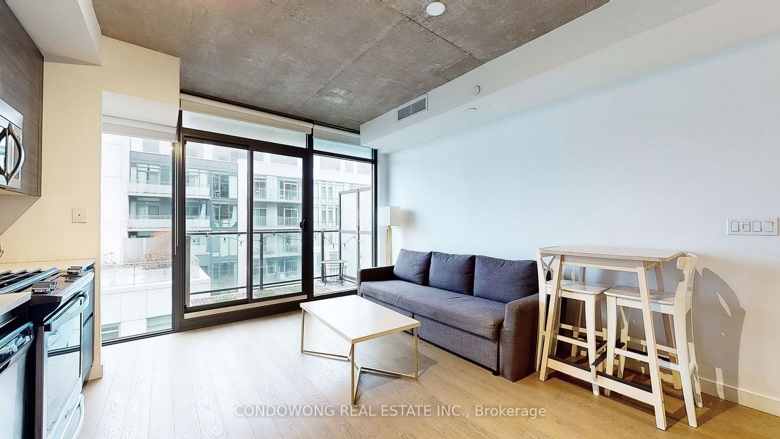 Condo for sale at 1410-111 Bathurst Street, Toronto, Waterfront Communities C1, M5V 0M9 - MLS: C11956154