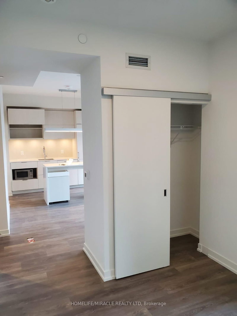 1012 - 15 Lower Jarvis St, Toronto, M5E 1R7 | Image 3