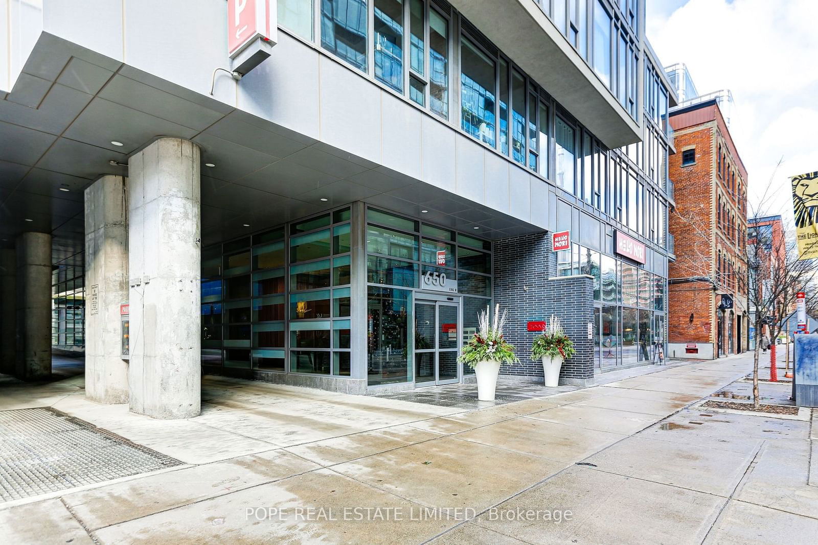 Condo for lease at 601-650 King Street, Toronto, Waterfront Communities C1, M5V 0H6 - MLS: C11956542