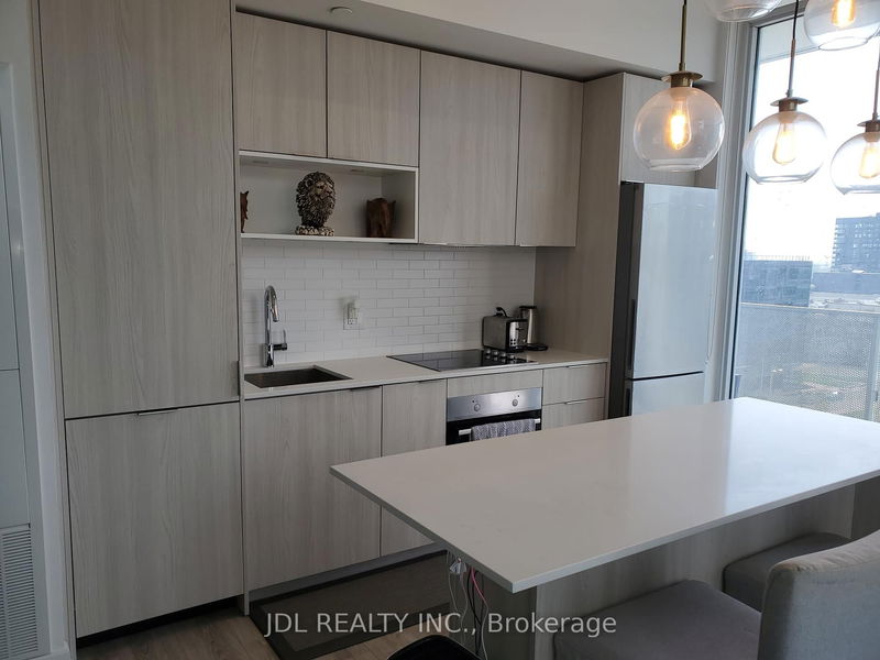 home for lease on #710-20 TUBMAN Avenue