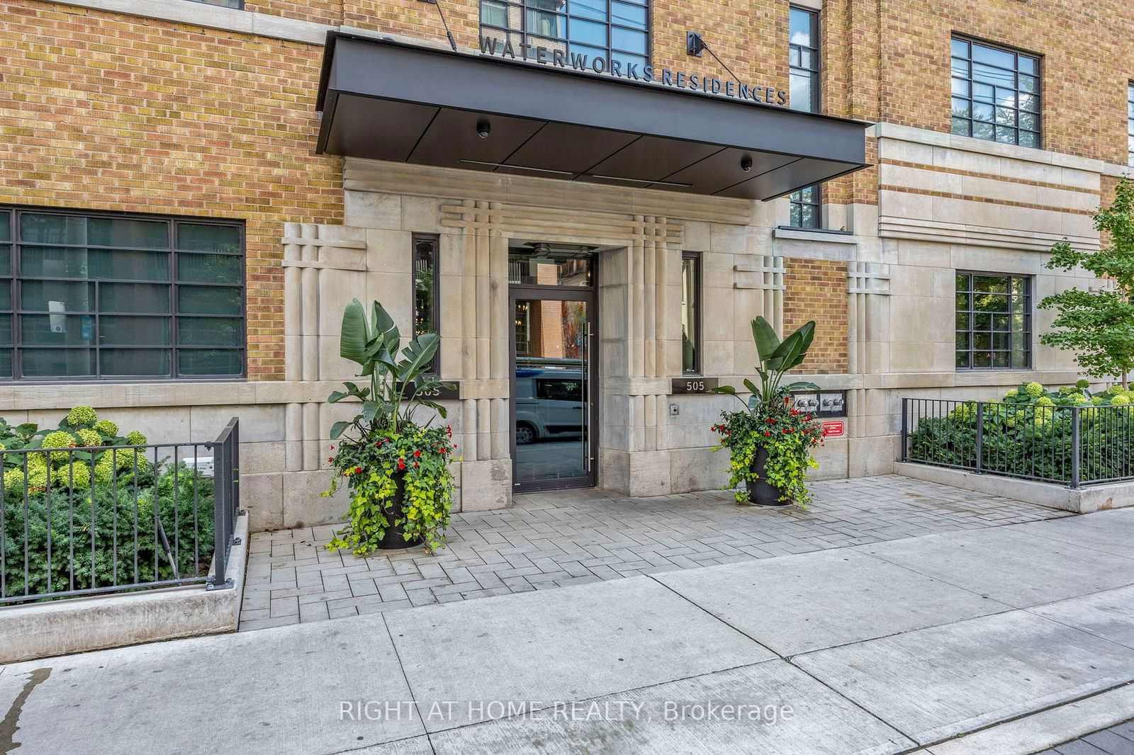 Condo for lease at 1313-505 Richmond Street, Toronto, Waterfront Communities C1, M5V 0P4 - MLS: C11956573