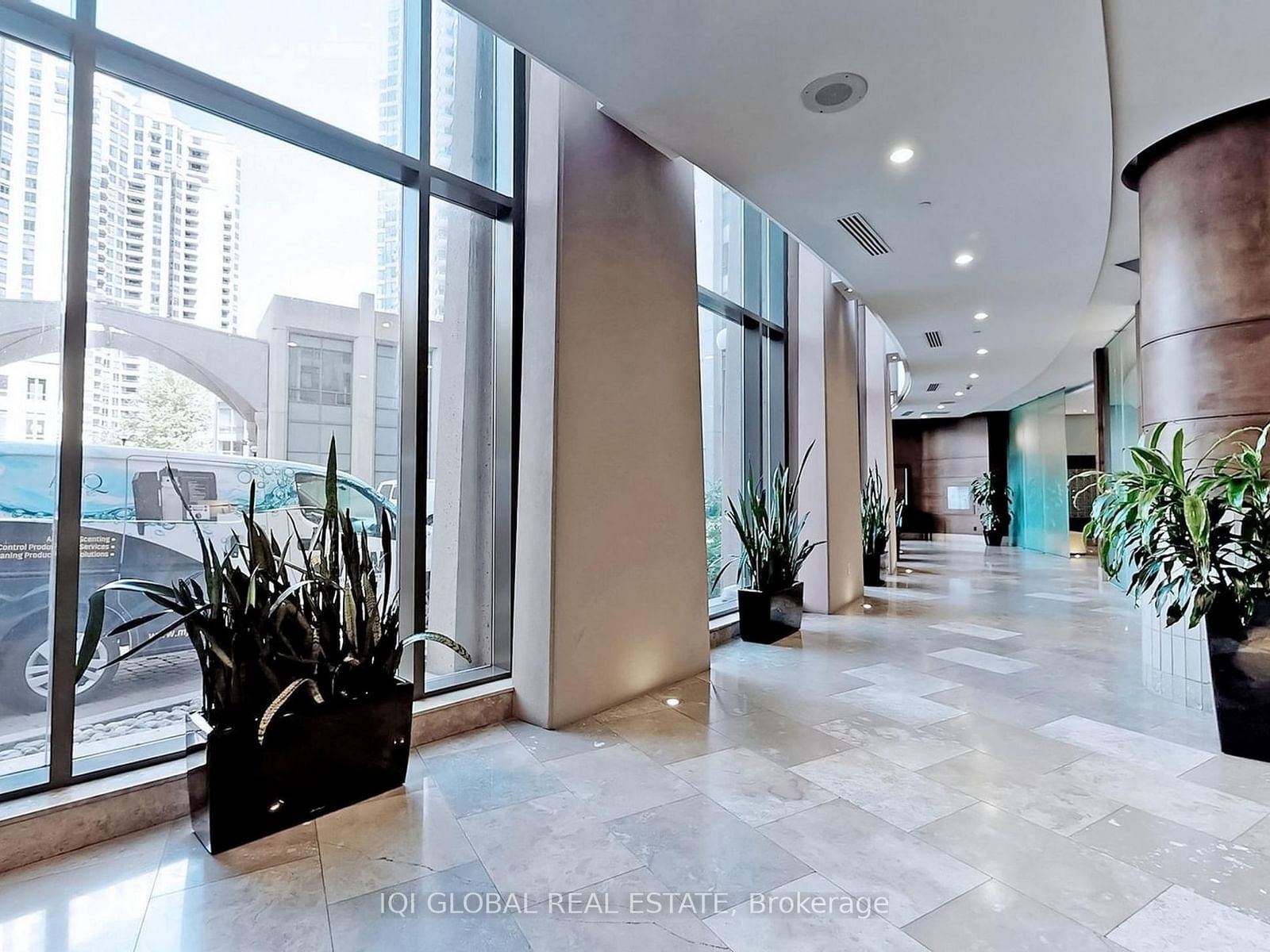 Condo for sale at 1304-5 Northtown Way, Toronto, Willowdale East, M2N 7A1 - MLS: C11956659