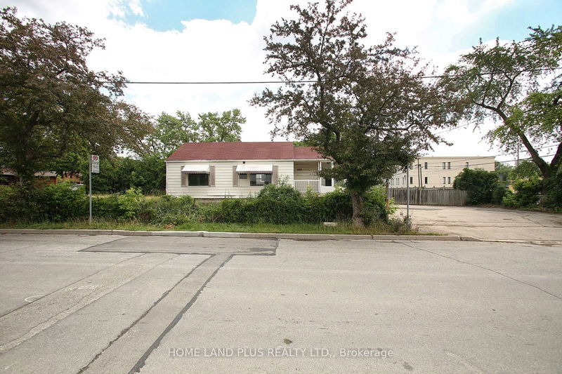 home for lease on Mainfl-189 Maplehurst Avenue