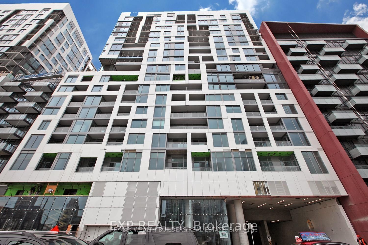 Condo leased at 906-576 Front Street, Toronto, Waterfront Communities C1, M5V 1C1 - MLS: C11957101