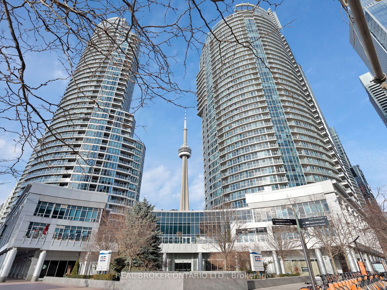 Condo for lease at 1909-208 Queens Quay, Toronto, Waterfront Communities C1, M5J 2Y5 - MLS: C11957429