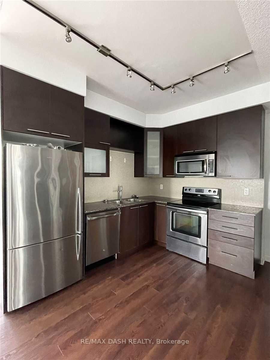 Condo leased at 1209-500 Sherbourne Street, Toronto, North St. James Town, M4X 1L1 - MLS: C11957485