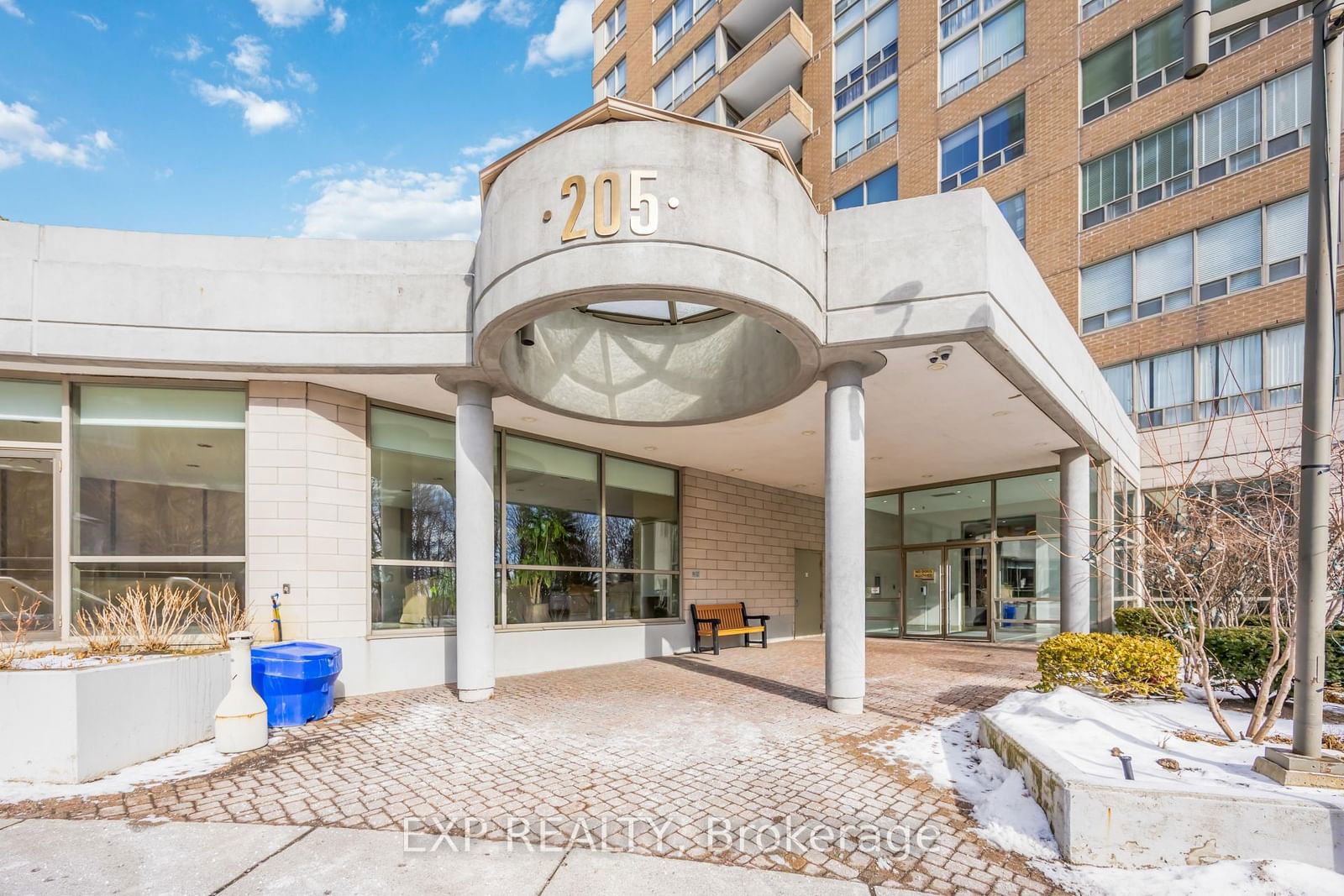 Condo sold at 606-205 Wynford Drive, Toronto, Flemingdon Park, M3C 3P4 - MLS: C11957507