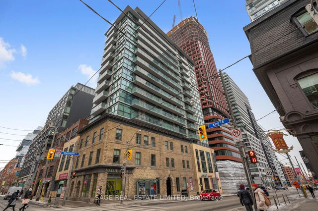 801 - 39 Sherbourne Street