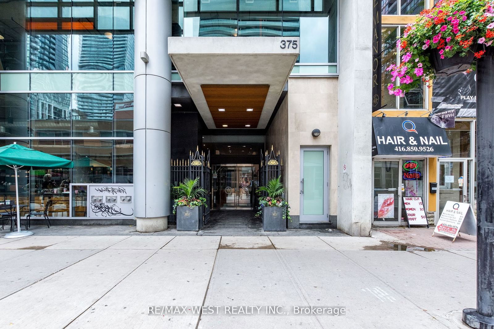 Condo for sale at 807-375 King Street, Toronto, Waterfront Communities C1, M5V 1K5 - MLS: C11957706