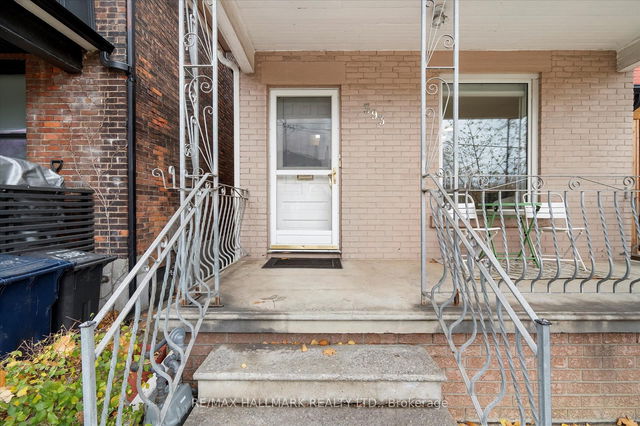 393 Ossington Avenue