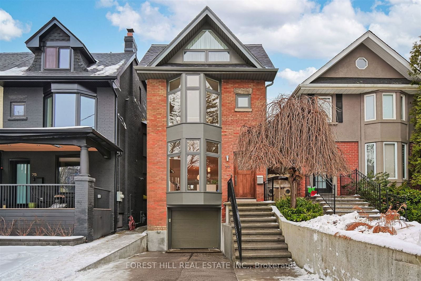 Detached House for sale at 77 Duggan Avenue, Toronto, Yonge-St. Clair, M4V 1Y1 - MLS: C11958324