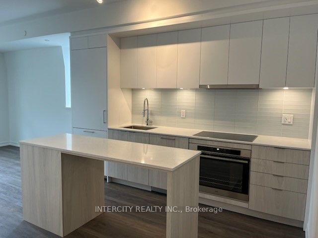 Condo for lease at 304-863 St. Clair Avenue, Toronto, Wychwood, M6C 0B2 - MLS: C11958374