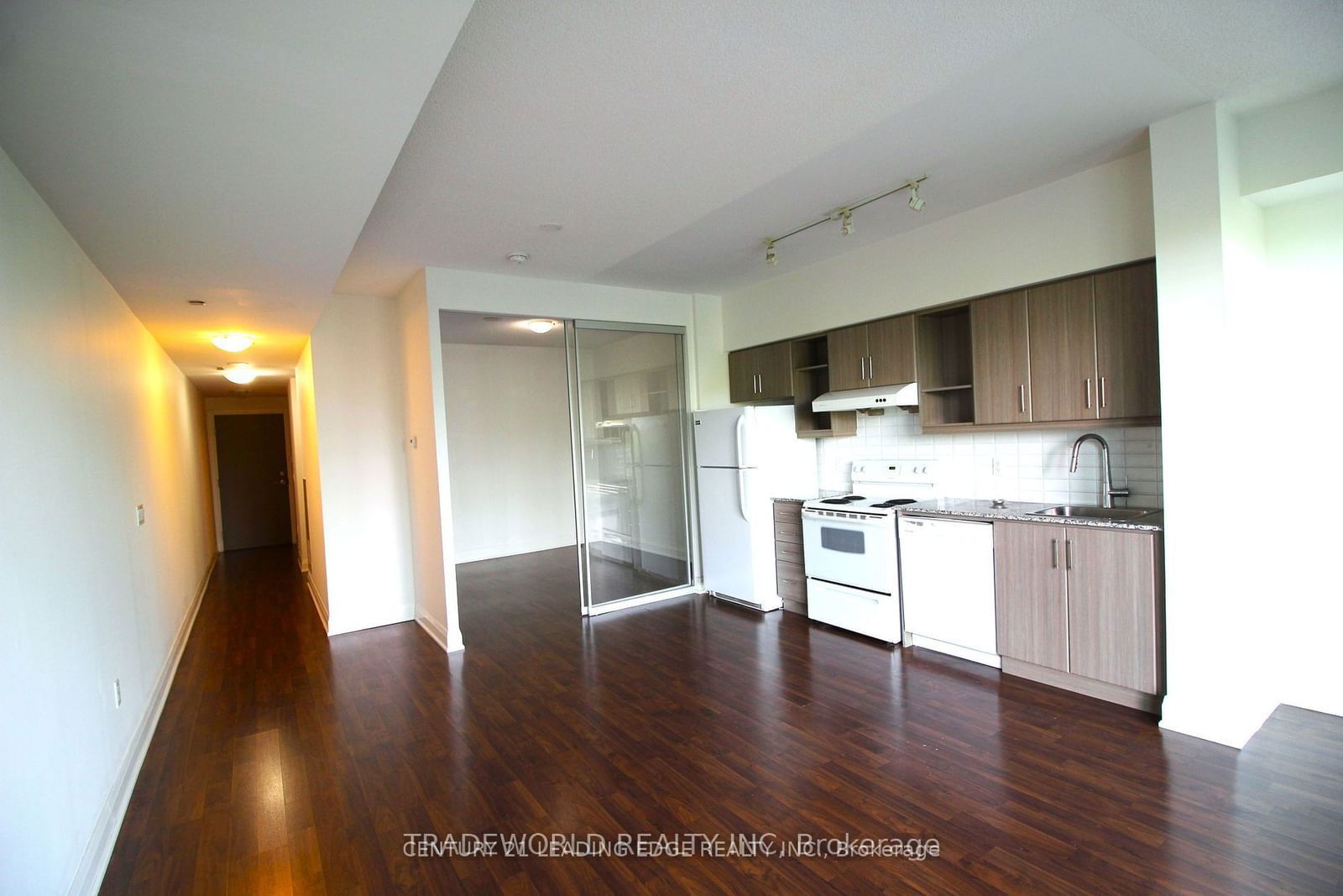 Condo for lease at 1101-160 Vanderhoof Avenue, Toronto, Thorncliffe Park, M4G 0B7 - MLS: C11958720