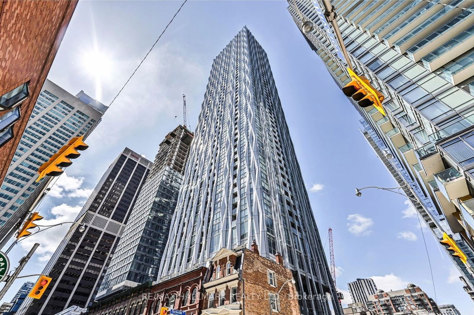 Condo for lease at 4309-1 Yorkville Avenue, Toronto, Annex, M4W 0B1 - MLS: C11958793