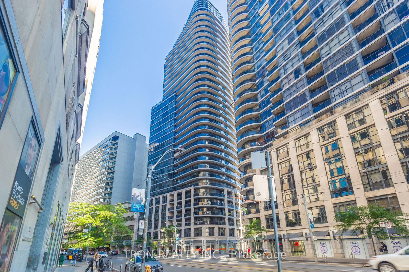 Condo for sale at 1703-25 Carlton Street, Toronto, Church-Yonge Corridor, M5B 1L4 - MLS: C11958972