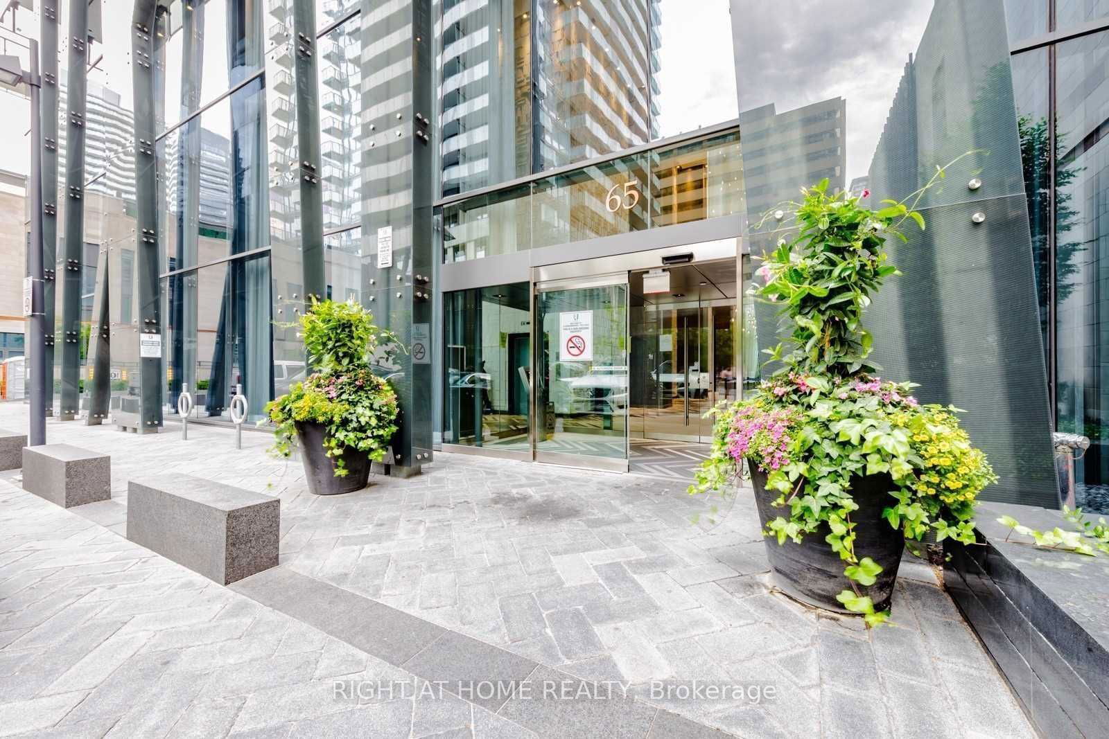 Condo leased at 2105-65 St.Mary Street, Toronto, Bay Street Corridor, M5S 0A6 - MLS: C11958991