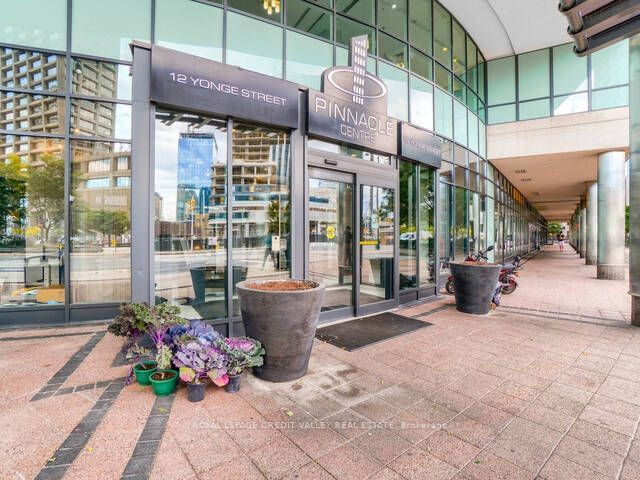 Condo for lease at 2610-12 Yonge Street, Toronto, Waterfront Communities C1, M5E 1Z9 - MLS: C11959106