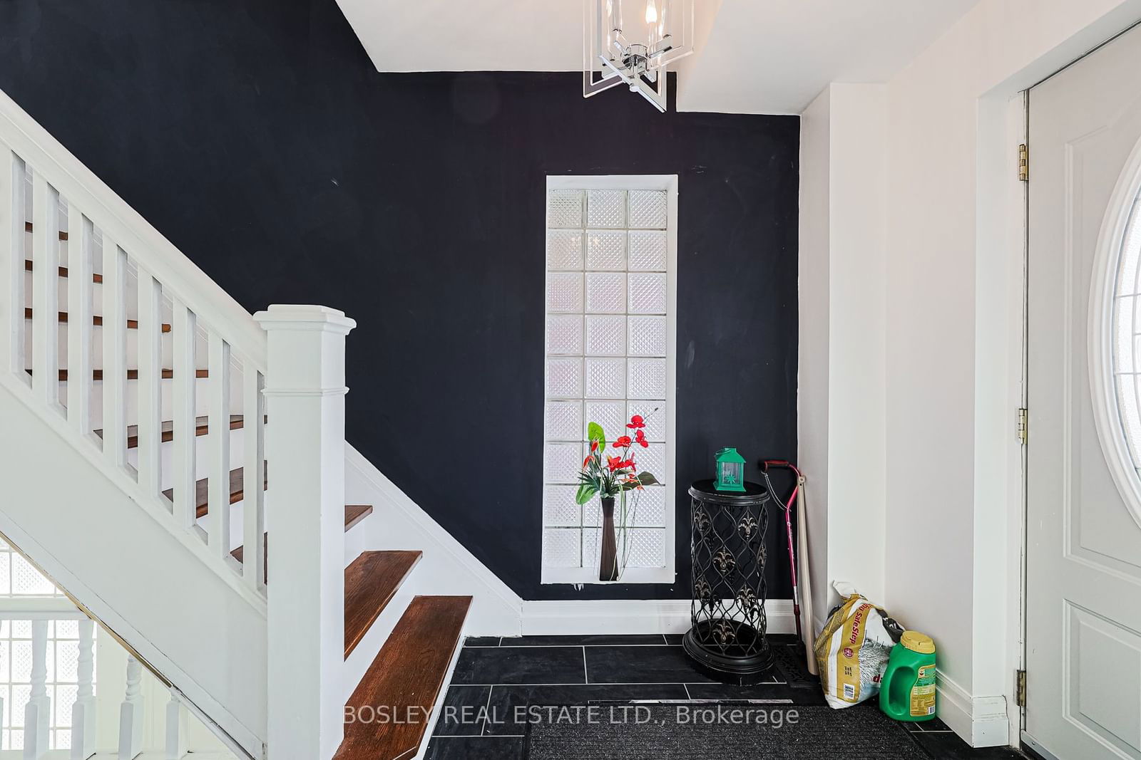 Detached House sold at 759 Eglinton Avenue, Toronto, Leaside, M4G 2K8 - MLS: C11959223