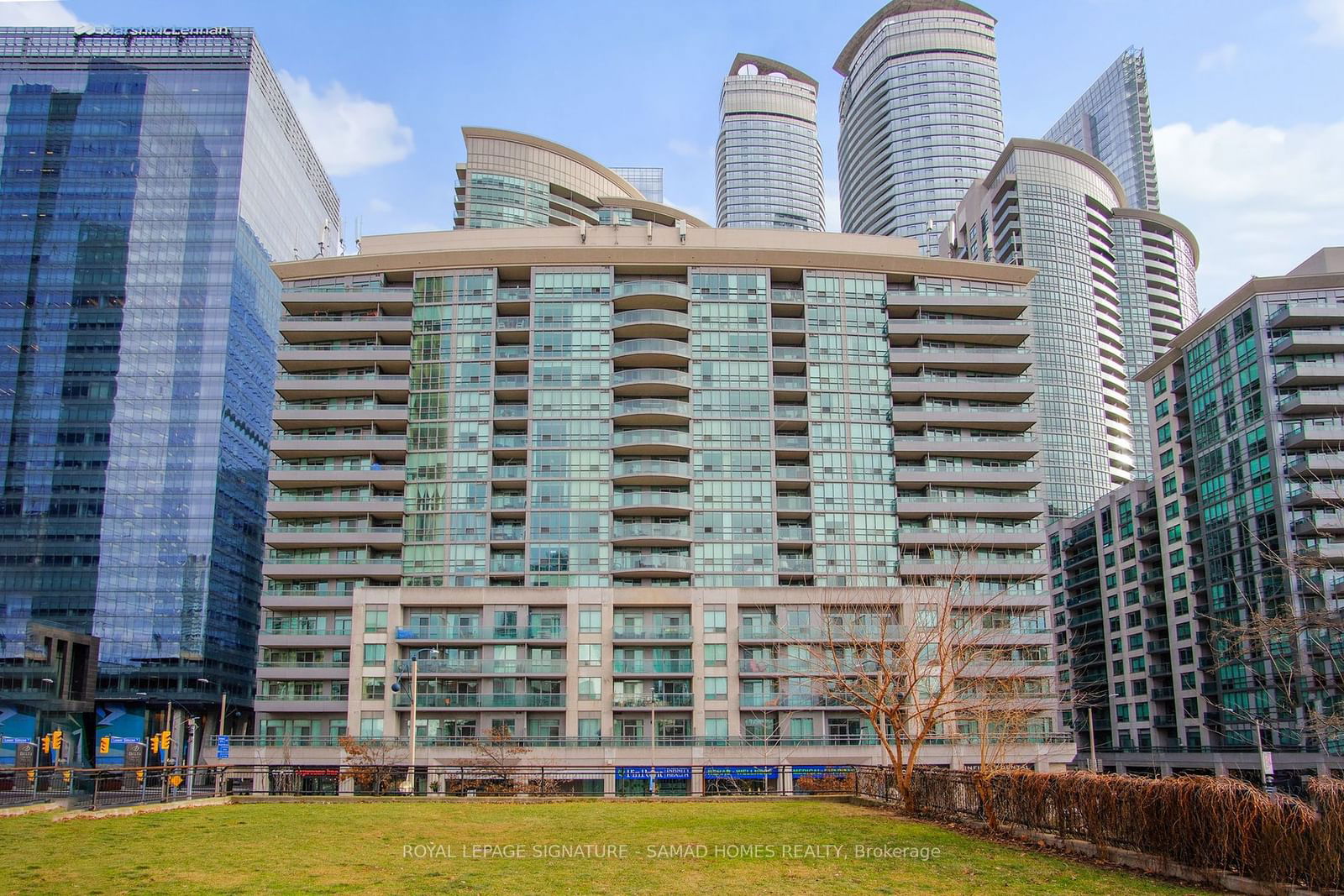 Condo for lease at 1915-51 Lower Simcoe Street, Toronto, Waterfront Communities C1, M5J 3A2 - MLS: C11959316