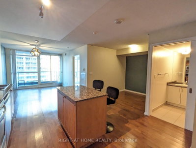 Unit 965 — 209 Fort York Boulevard — photo 5