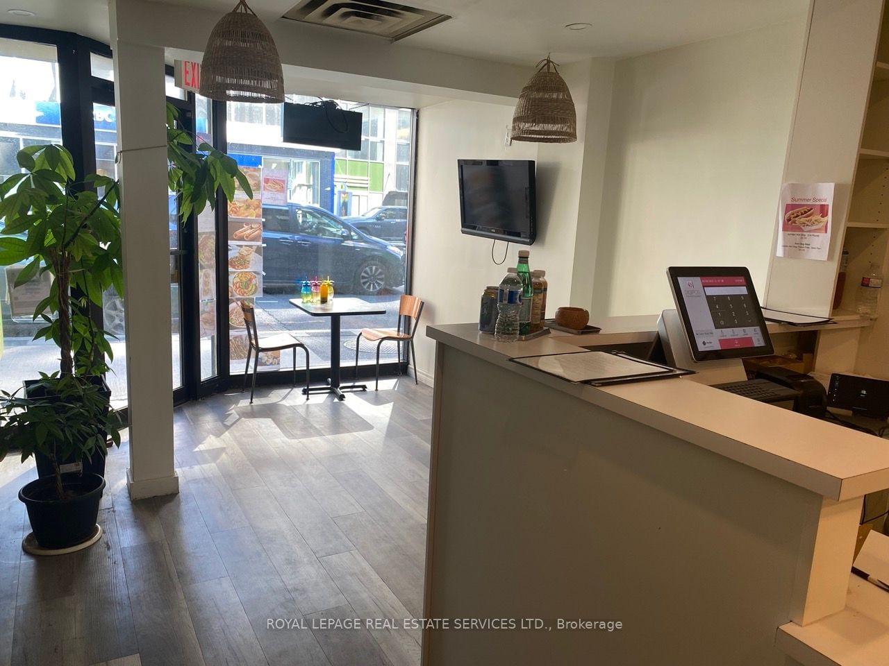 Sale Of Business for sale at 15 St Clair Avenue, Toronto, Yonge-St. Clair, M4V 1K6 - MLS: C11959620