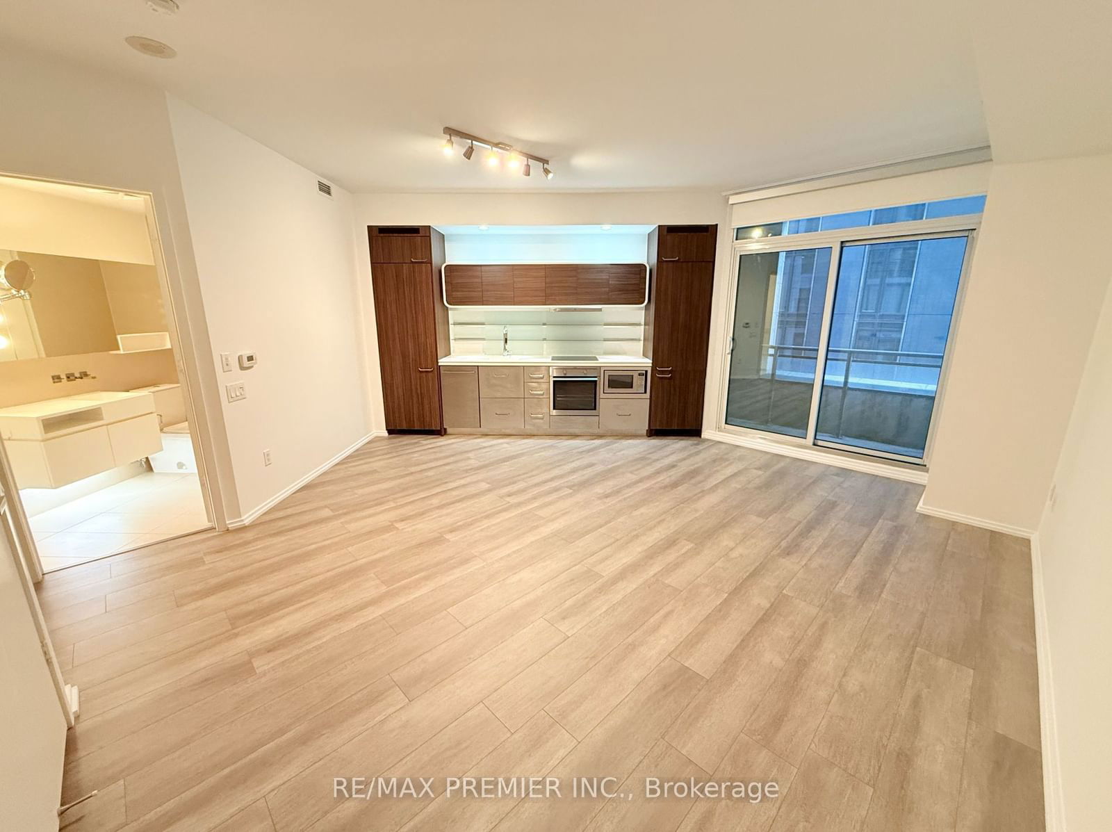 Condo for sale at 309-45 Charles Street, Toronto, Church-Yonge Corridor, M4Y 0B8 - MLS: C11959656