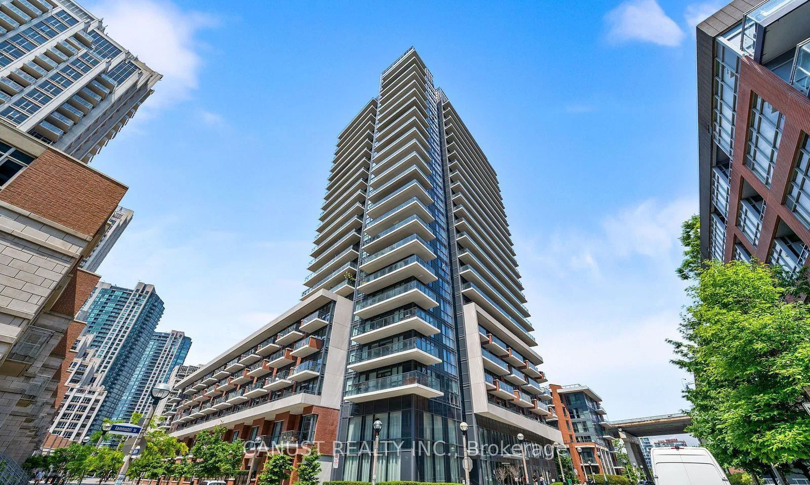 Condo leased at 908-38 Iannuzzi Street, Toronto, Niagara, M5V 0S2 - MLS: C11959770