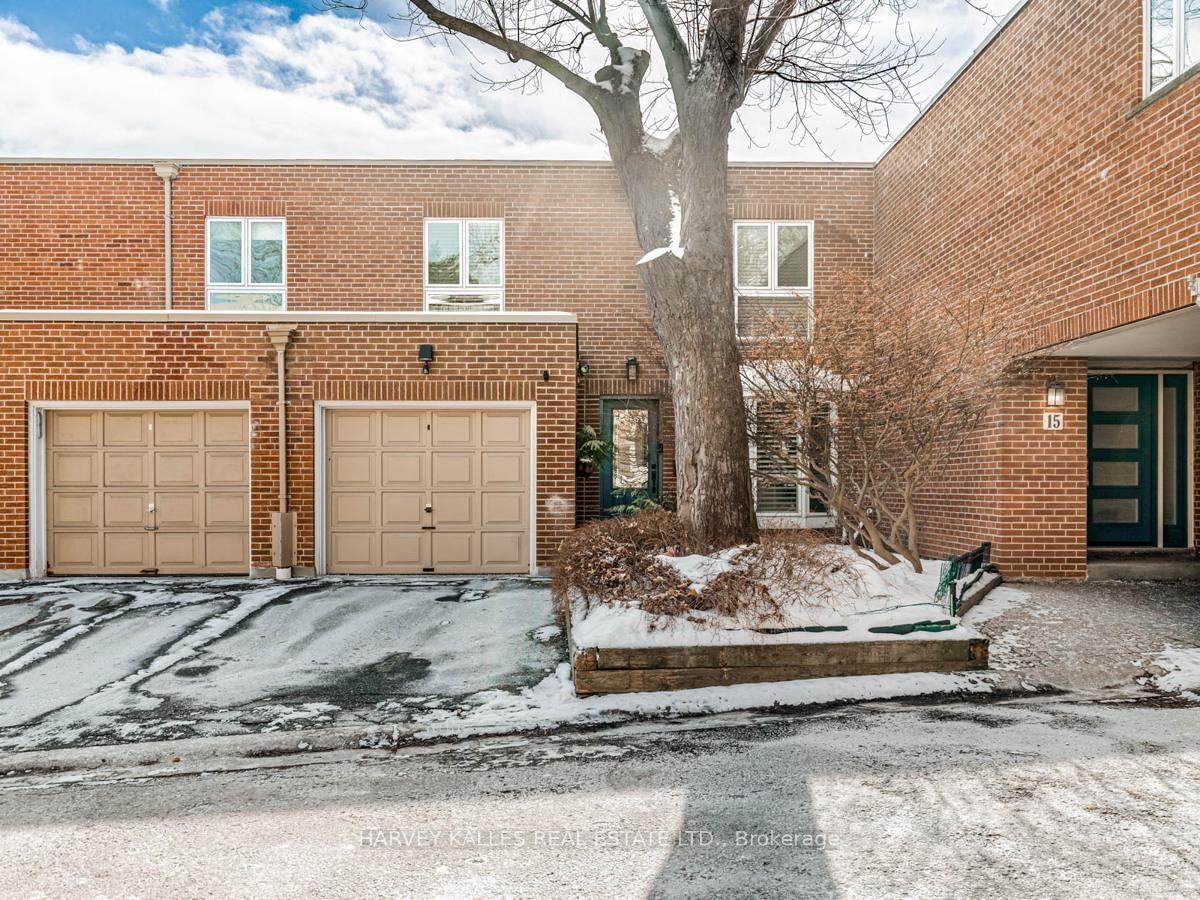 Townhouse sold at 82-11 Brassbell Mill Way, Toronto, St. Andrew-Windfields, M2L 1P8 - MLS: C11959846