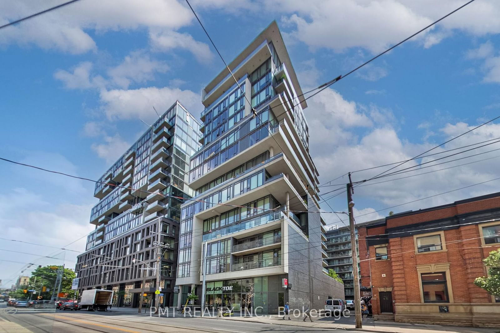 Condo for lease at 421-95 Bathurst Street, Toronto, Waterfront Communities C1, M5V 0H7 - MLS: C11960001