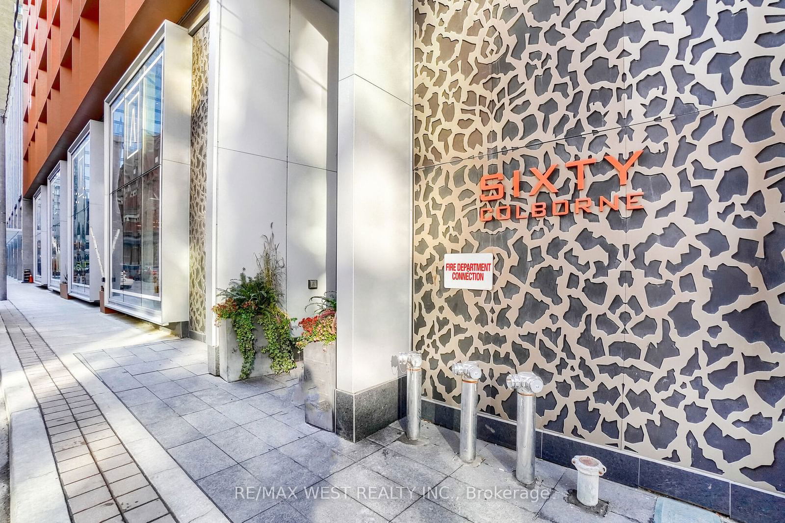 Condo for lease at 415-60 Colborne Street, Toronto, Church-Yonge Corridor, M5E 1E3 - MLS: C11960314