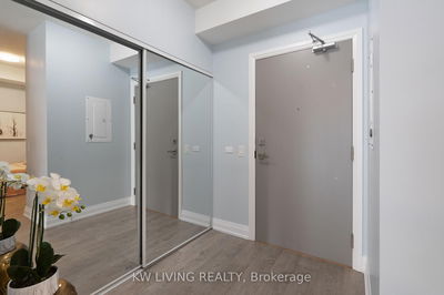 Unit 907 — 591 Sheppard Ave, Toronto - Bayview Village image-0-4