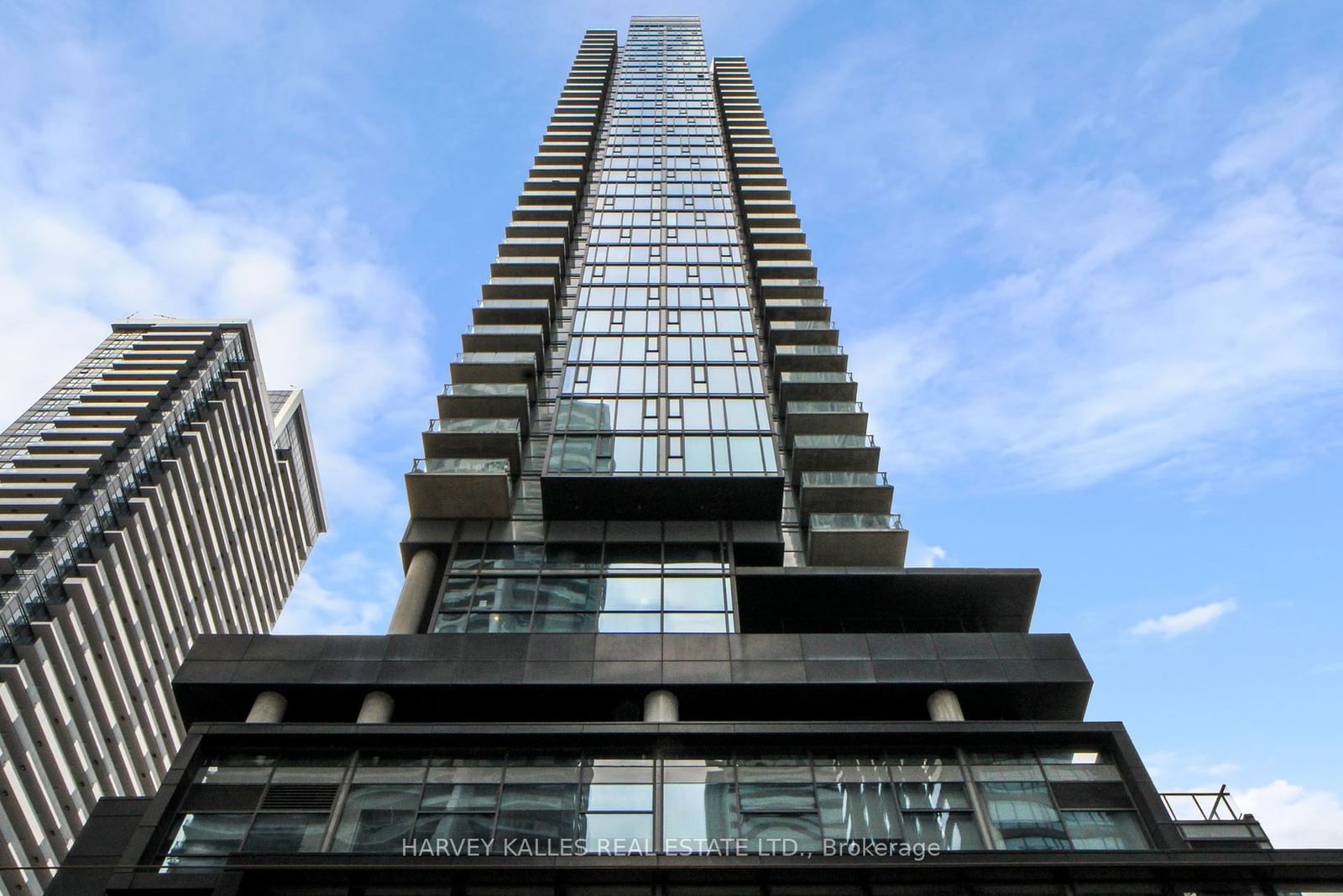 Condo for sale at 2912-290 Adelaide Street, Toronto, Waterfront Communities C1, M5V 0P3 - MLS: C11960541