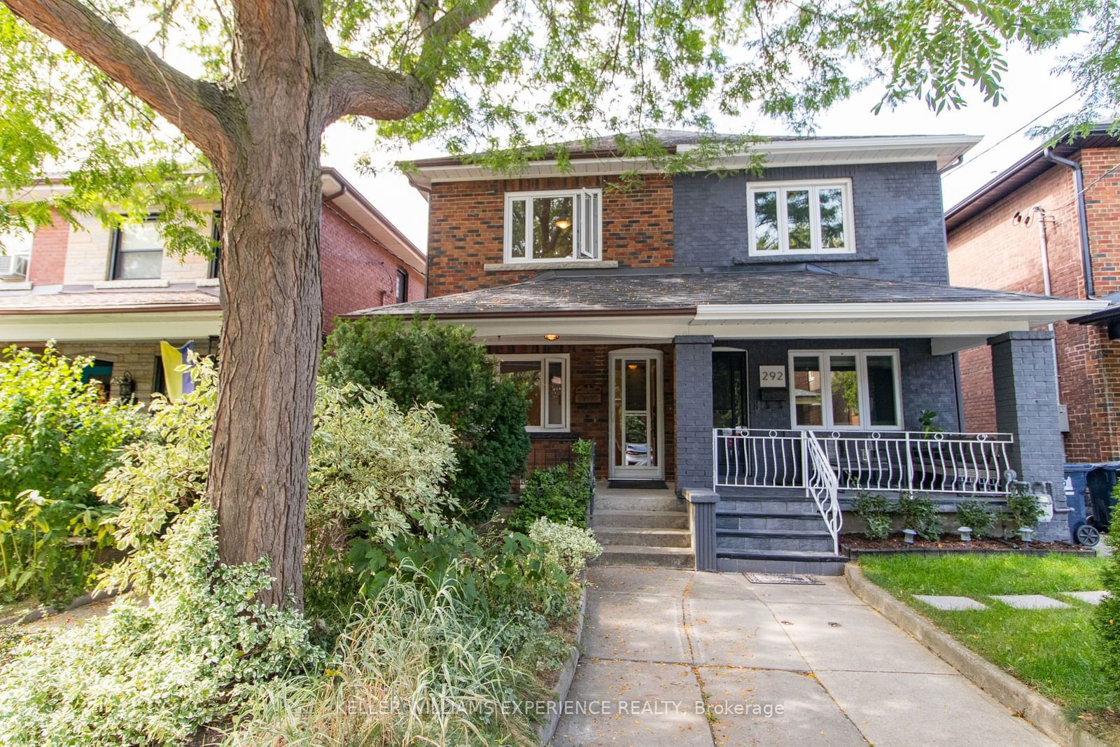 Semi-Detached House sold at 290 Arlington Avenue, Toronto, Oakwood Village, M6C 2Z7 - MLS: C11960935