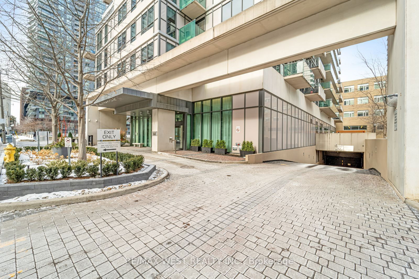 Condo for sale at 1122-70 Roehampton Avenue, Toronto, Mount Pleasant West, M4P 1R2 - MLS: C11960990