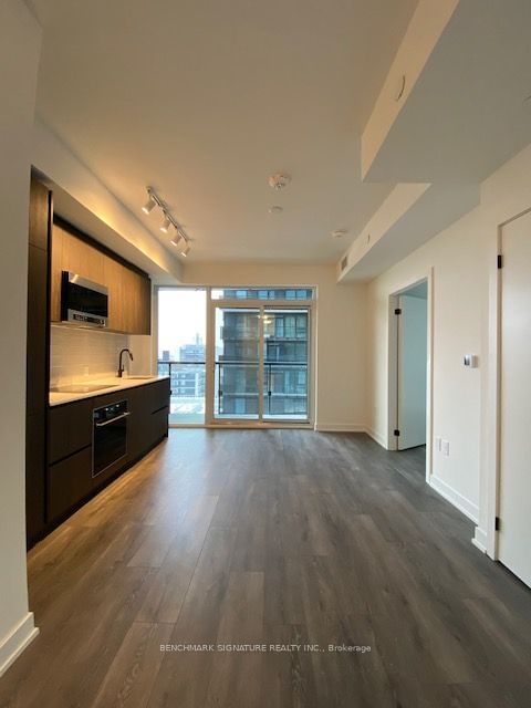 Condo leased at 1212-117 Broadway Avenue, Toronto, Mount Pleasant West, M4P 1V3 - MLS: C11961062