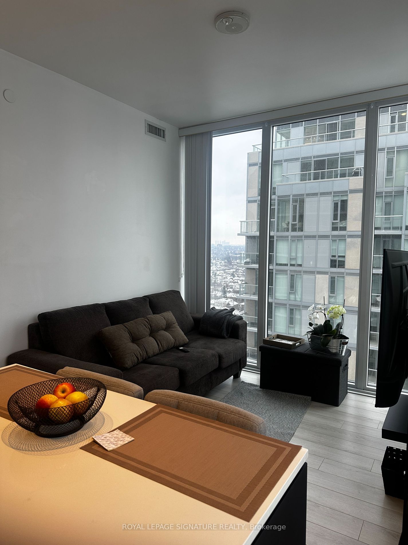 Condo for lease at 2103-33 Helendale Avenue, Toronto, Yonge-Eglinton, M4R 0A4 - MLS: C11961094