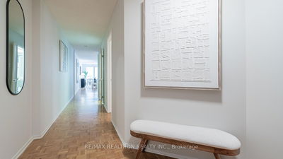 Unit 402 — 401 Queens Quay, Toronto - Waterfront Communities C1 image-0-2