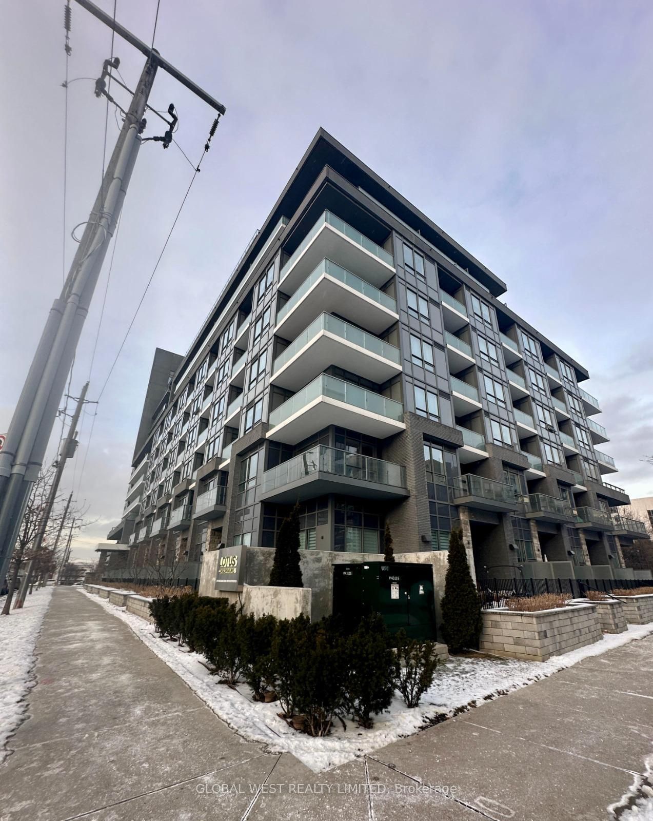 Condo sold at 330-7 Kenaston Gdns, Toronto, Bayview Village, M2K 1G7 - MLS: C11961271