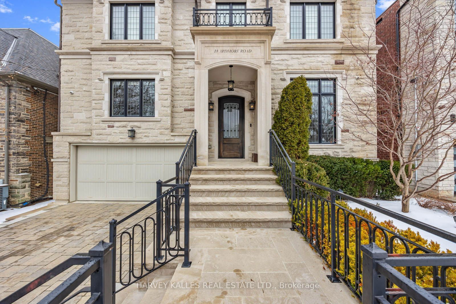 Detached House sold at 18 Ardmore Road, Toronto, Forest Hill South, M5P 1V3 - MLS: C11961287