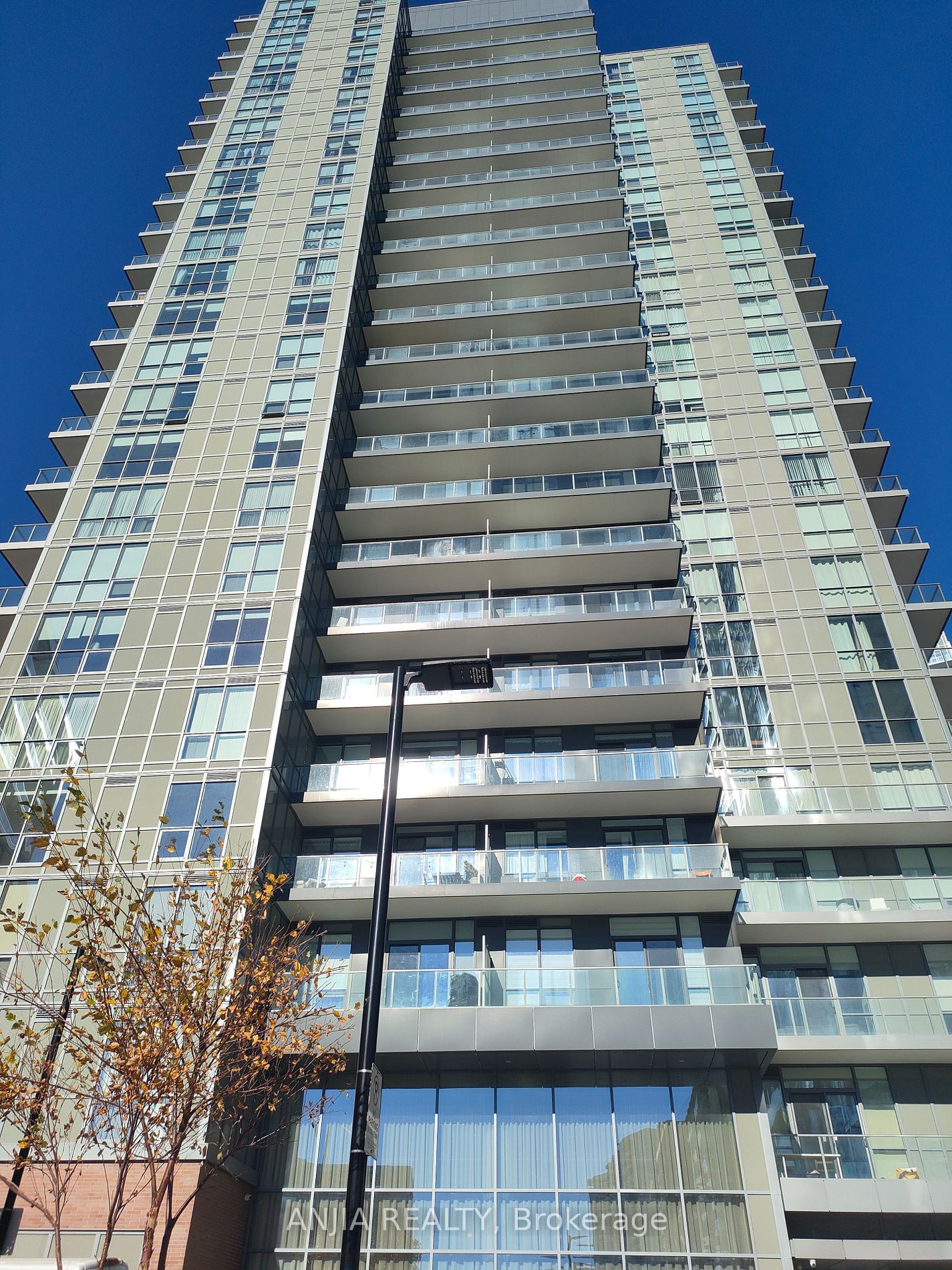 Condo for sale at 604-38 FOREST MANOR Road, Toronto, Henry Farm, M2J 1M1 - MLS: C11961478