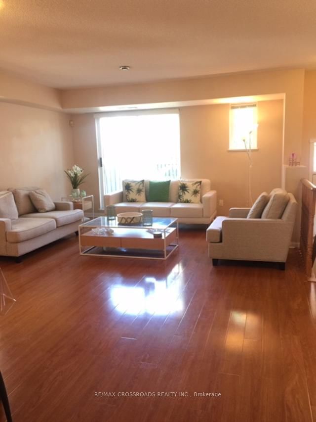 home for lease on 825 Grandview Way
