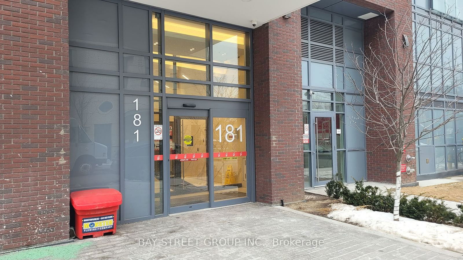 Condo for lease at 204-181 Huron Street, Toronto, Kensington-Chinatown, M5T 0C1 - MLS: C11962065